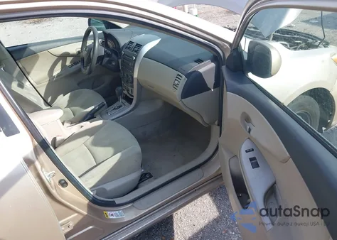 2011 Toyota Corolla Le z USA, uszkodzony, nr VIN 2T1BU4EE3BC610072